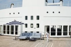 Fatboy Paletti Sofaset, 3 Module, Rechts, Ozeanblau Gestreift -Lassen Sie Ihre Gartenmöbel fließen. 03 FATBOY Paletti Stripe Ocean Blue Moodpicture SS Rotterdam