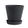 Hay Blumentopf Und Untersetzer, L, Schwarz 1 Hay Blumentopf Und Untersetzer, L, Schwarz -Lassen Sie Ihre Gartenmöbel fließen. 12 FV Hay iso
