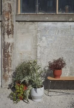 Skagerak Lilium Bank, Teak – Edelstahl -Lassen Sie Ihre Gartenmöbel fließen. 1420072 1810415 1810401 M