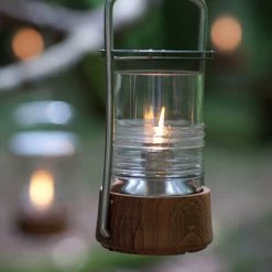 Skagerak Öllampe Bollard 10 Skagerak Öllampe Bollard -Lassen Sie Ihre Gartenmöbel fließen. 2Skagerak iso HV