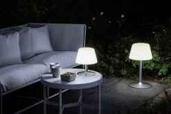 Eva Solo SunLight Lounge Außenleuchte, 50,5 cm, Weiß 9 Eva Solo SunLight Lounge Außenleuchte, 50,5 cm, Weiß -Lassen Sie Ihre Gartenmöbel fließen. 571370 571371 Eva Solo SunLight Lounge