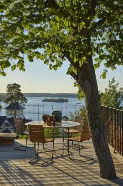 Stuhl Grinda, Teak – Schwarzer Stahl -Lassen Sie Ihre Gartenmöbel fließen. 60994501d8efc orig