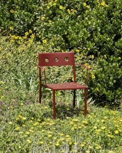 Hay Balcony Armlehnstuhl, Iron Red -Lassen Sie Ihre Gartenmöbel fließen. Balcony Armchair iron red 03