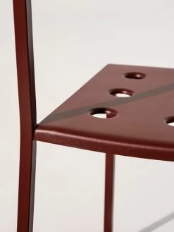 Hay Balcony Lounge-Armlehnstuhl, Rostrot -Lassen Sie Ihre Gartenmöbel fließen. Balcony Chair iron red 01