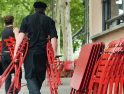 Bistro Metal Stuhl, Chili -Lassen Sie Ihre Gartenmöbel fließen. Bistro chaise et table Buvette Album 2013