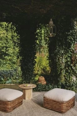 Gubi Bohemian 72 Polsterhocker, Rattan – Diagonal Boucle 007 -Lassen Sie Ihre Gartenmöbel fließen. Bohemian72 5