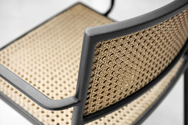 Less Sessel, Stapelbar, Grau - Französisches Geflecht Natur 4 Less Sessel, Stapelbar, Grau - Französisches Geflecht Natur – Bild 2