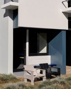 Hay Crate Loungesessel, Schwarz -Lassen Sie Ihre Gartenmöbel fließen. Crate Lounge Chair london fog wb lacquered pinewood black wb lacquered pinewood