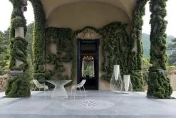 EMU Heaven Stuhl, Mattweiß -Lassen Sie Ihre Gartenmöbel fließen. EMU Catalogo2020 Pag172 173 Heaven