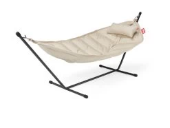 Fatboy Headdemock Superb Deluxe, Sahara/Schwarz -Lassen Sie Ihre Gartenmöbel fließen. FATBOY Headdemock Superb Desert Packshot 04