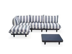 Fatboy Paletti Eckbank, Gestreift, Ozeanblau -Lassen Sie Ihre Gartenmöbel fließen. FATBOY Paletti stripe ocean blue Lounge set JPG RGB 1