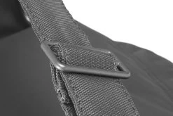 Fatboy Buggle Up Sitzsack, Hellgrau -Lassen Sie Ihre Gartenmöbel fließen. FATBOY buggle up light grey close up 5 JPG RGB