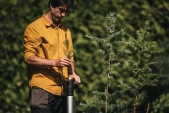 Fiskars Xact Pflanzhilfe 13 Fiskars Xact Pflanzhilfe -Lassen Sie Ihre Gartenmöbel fließen. Gardening Action Xact Standing bulb planter 1057077 05