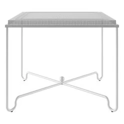 Gubi Tropique Esstisch, Weiß -Lassen Sie Ihre Gartenmöbel fließen. Gubi 10092685 FRT2 Tropique Dining Table Classic White Semi Matt