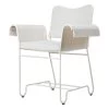 Gubi Tropique Stuhl Mit Fransen, Klassisches Weiß - Leslie 06 -Lassen Sie Ihre Gartenmöbel fließen. Gubi 2023 F3Q Tropique Dining Chair W Fringes Classic White Leslie Limonta 06
