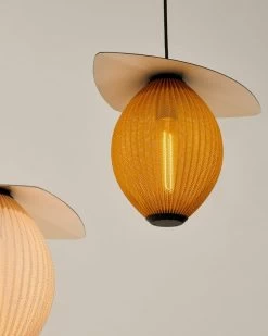 Gubi Satellite Outdoor Pendelleuchte, 22 cm, Schwarz - Senfgold 12 Gubi Satellite Outdoor Pendelleuchte, 22 cm, Schwarz - Senfgold -Lassen Sie Ihre Gartenmöbel fließen. Gubi SATELITE LAMP 7 1