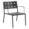 Hay Balcony Lounge-Armlehnstuhl, Anthrazit -Lassen Sie Ihre Gartenmöbel fließen. HA9439661009000 Balcony Lounge Armchair anthracite