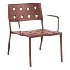Hay Balcony Lounge-Armlehnstuhl, Rostrot 1 Hay Balcony Lounge-Armlehnstuhl, Rostrot -Lassen Sie Ihre Gartenmöbel fließen. HA9439661309000 Balcony Lounge Armchair iron red