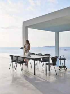 Stuhl Lean, Schwarz -Lassen Sie Ihre Gartenmöbel fließen. Lean pure alu concrete model f7