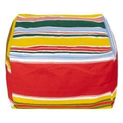 Marimekko Paraati Puffi Bodensitzkissen, Weiß - Mehrfarbig -Lassen Sie Ihre Gartenmöbel fließen. MM 231 paraati tyyny pouf FR1