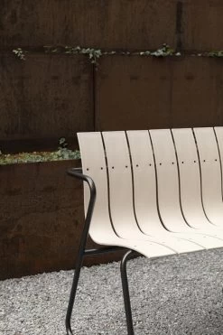 Mater Ocean Bank, Sandbeige 13 Mater Ocean Bank, Sandbeige -Lassen Sie Ihre Gartenmöbel fließen. Mater MeroStudio 28