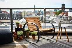 Parc Schaukelstuhl, Teakholz – Lavagrau 9 Parc Schaukelstuhl, Teakholz – Lavagrau -Lassen Sie Ihre Gartenmöbel fließen. Parc rockingchair Area sidetable Divine Defined