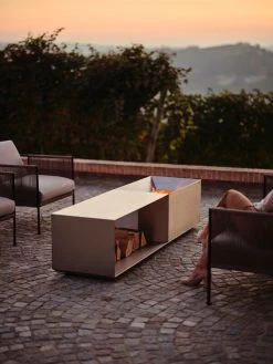 Brazier Feuertisch, Edelstahl -Lassen Sie Ihre Gartenmöbel fließen. Roshults Italien DSCF6321 HighRes