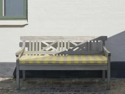 Skagerak Drachmann Seat Cushion, Lemon - Sand 10 Skagerak Drachmann Seat Cushion, Lemon - Sand -Lassen Sie Ihre Gartenmöbel fließen. S1040510 1960224 Drachmann Bench 165 and Cushion Lemon Sand stripes M