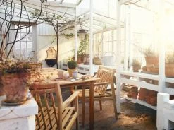 M3 Sammen Esstisch -Lassen Sie Ihre Gartenmöbel fließen. SAMMEN1 high