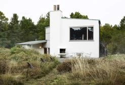 Louis Poulsen AJ Garden Wegeleuchte, Kurz, 3000 K, Verankerung Ohne Adapter 13 Louis Poulsen AJ Garden Wegeleuchte, Kurz, 3000 K, Verankerung Ohne Adapter -Lassen Sie Ihre Gartenmöbel fließen. SS23 AJ Garden Short 3 10007role 1