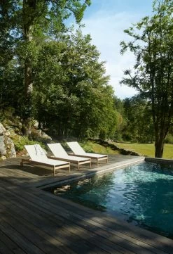 Skagerak Pelago Sonnenliege, Sandbeige 11 Skagerak Pelago Sonnenliege, Sandbeige -Lassen Sie Ihre Gartenmöbel fließen. Skagerak Pelagosunbed 2