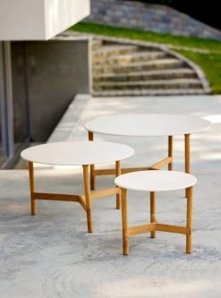 Twist Couchtisch, Durchmesser: 45 cm, Teakholz – Travertin-Optik 5 Twist Couchtisch, Durchmesser: 45 cm, Teakholz – Travertin-Optik -Lassen Sie Ihre Gartenmöbel fließen. Twist coffee table 2